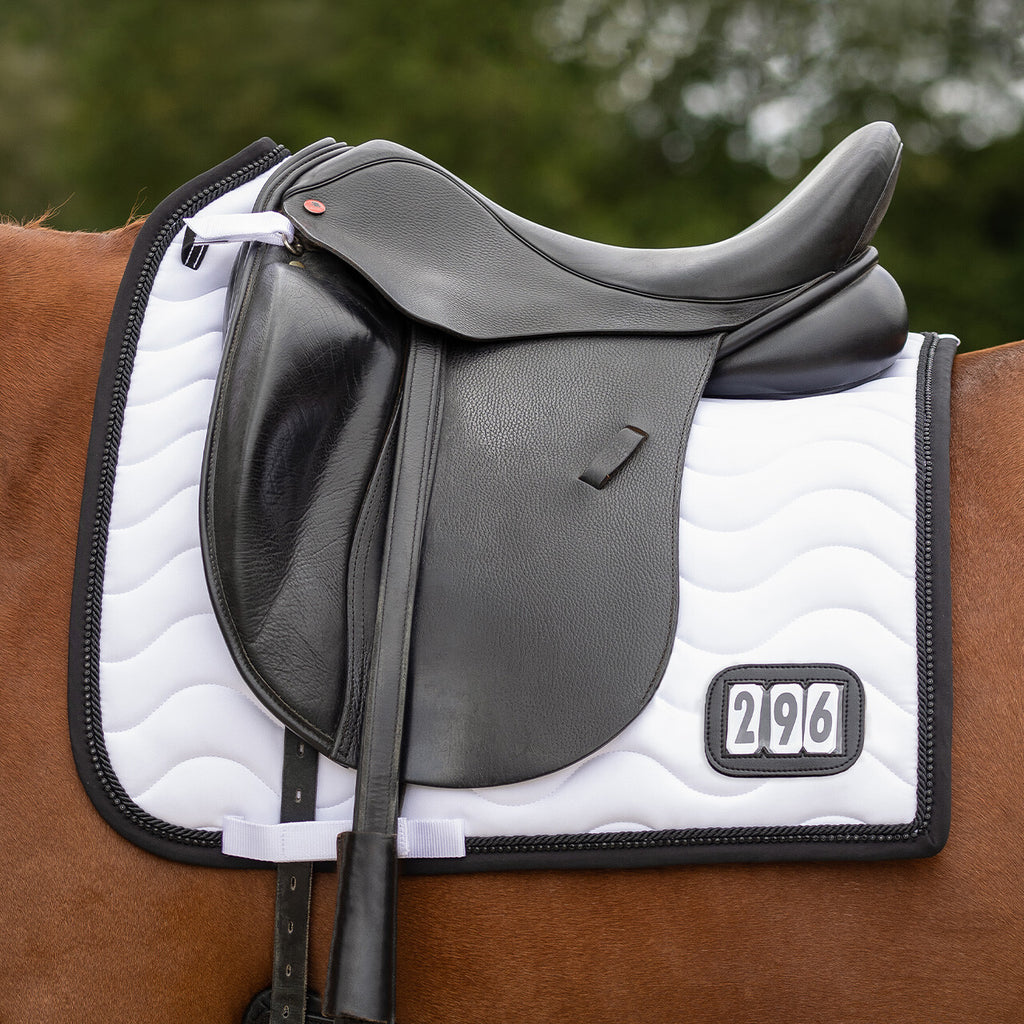 Tapis de selle QHP avec numéro - Saut d'obstacles