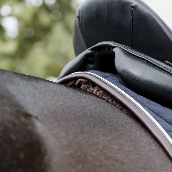 Kentucky Hautfreundliche Satteldecke - Dressur - Sternenmuster
