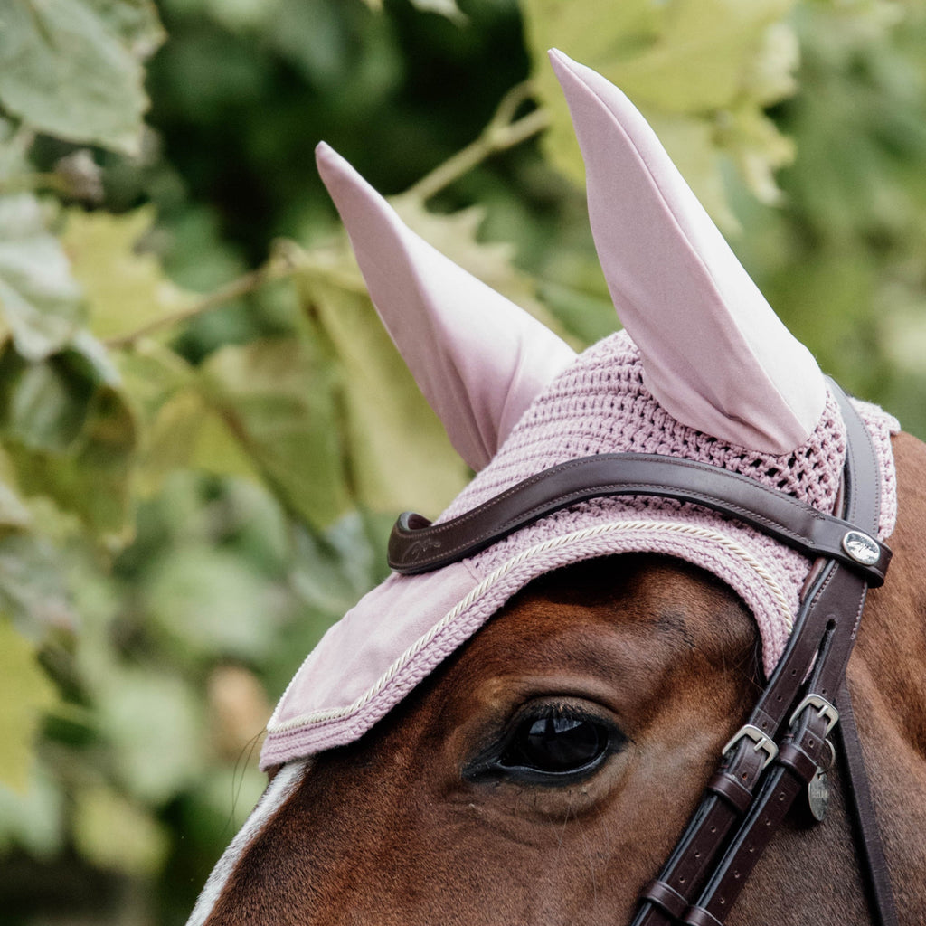 Kentucky Fly Bonnet Wellington Velvet