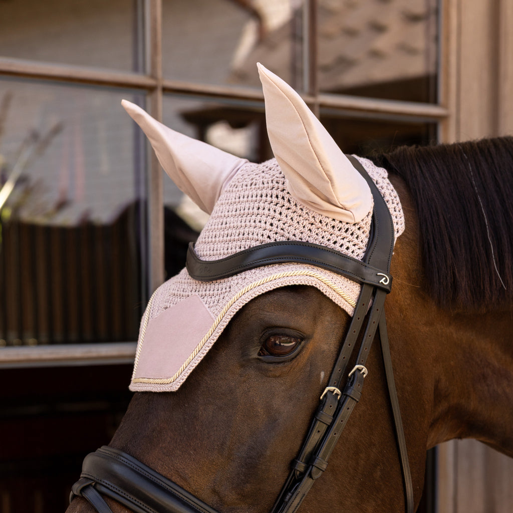 Kentucky Fly Bonnet Wellington Velvet