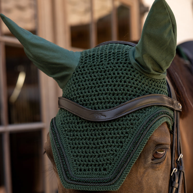 Kentucky Fly Bonnet Wellington Velvet Mini Pearls