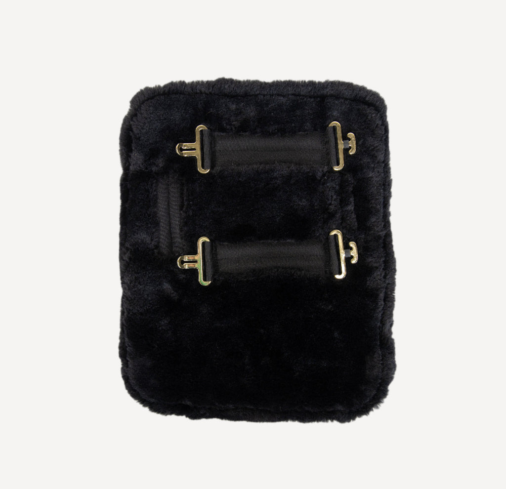 Kentucky Chest Expander Vegan Lammfell - 2 Verschlüsse