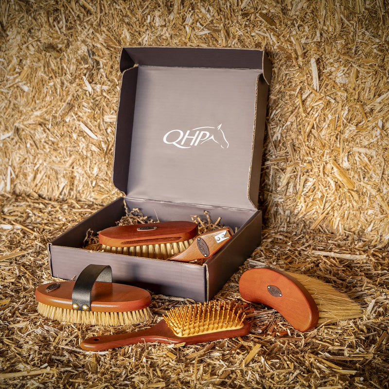 QHP Grooming Set Royal