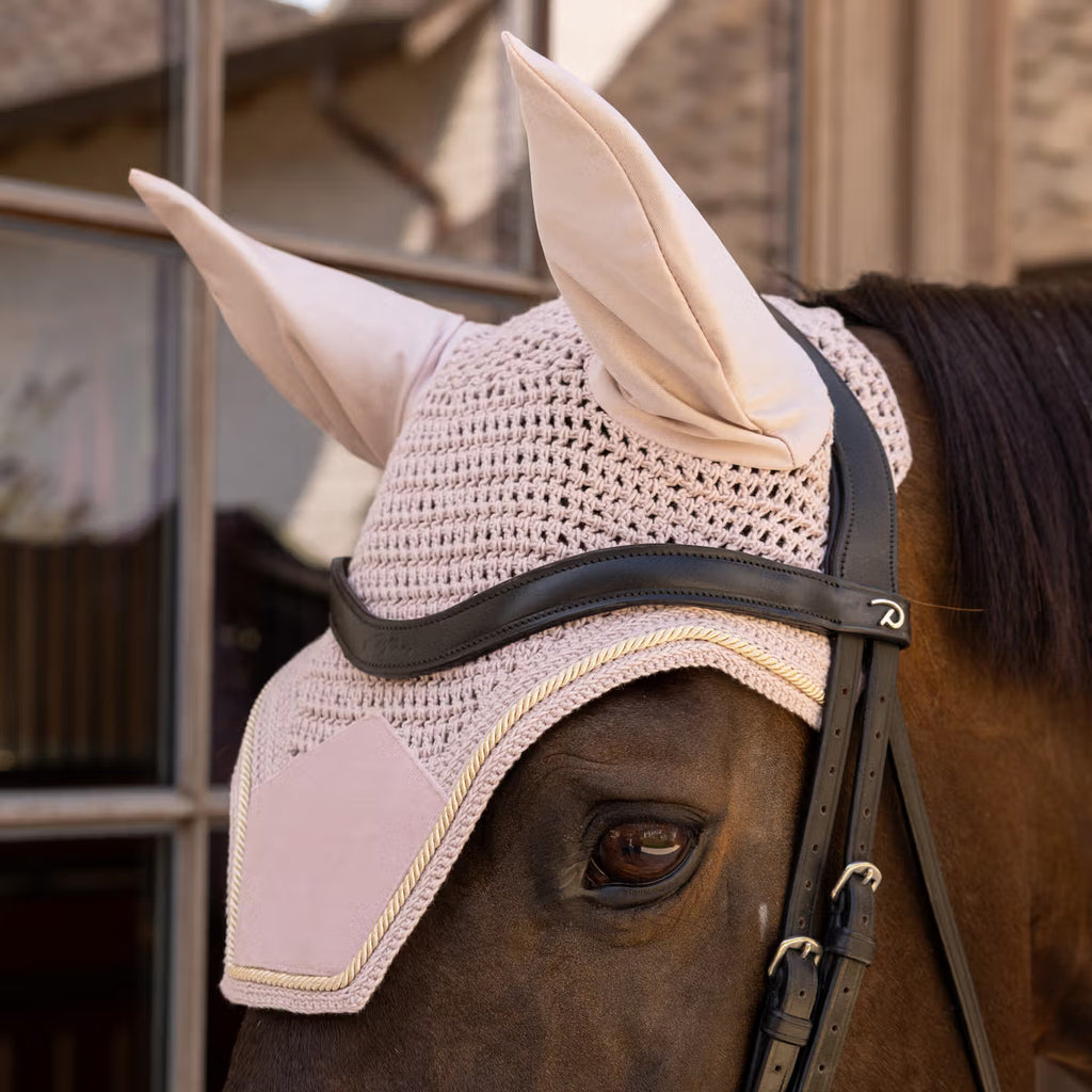 Kentucky Fly Bonnet Wellington Velvet - Soundless