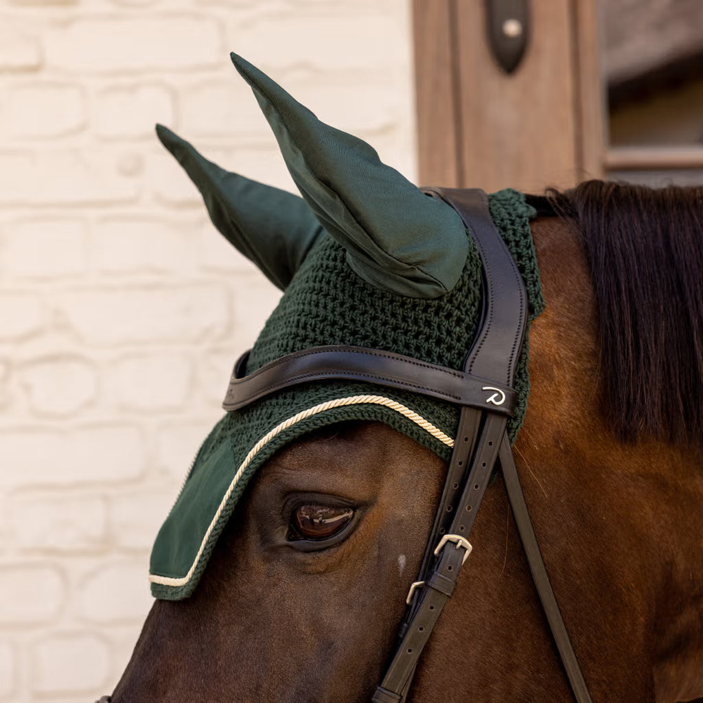 Kentucky Fly Bonnet Wellington Velvet - Soundless