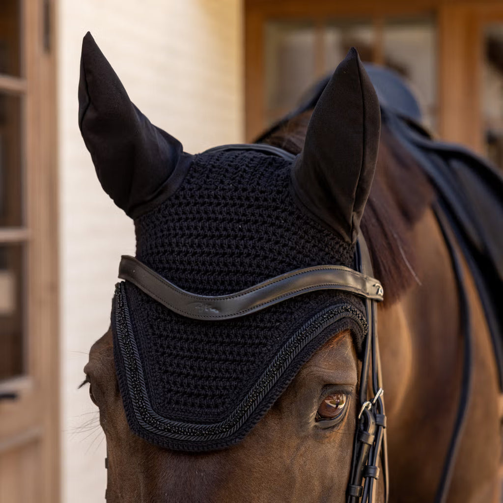 Kentucky Fly Bonnet Wellington Velvet Mini Pearls - Soundless
