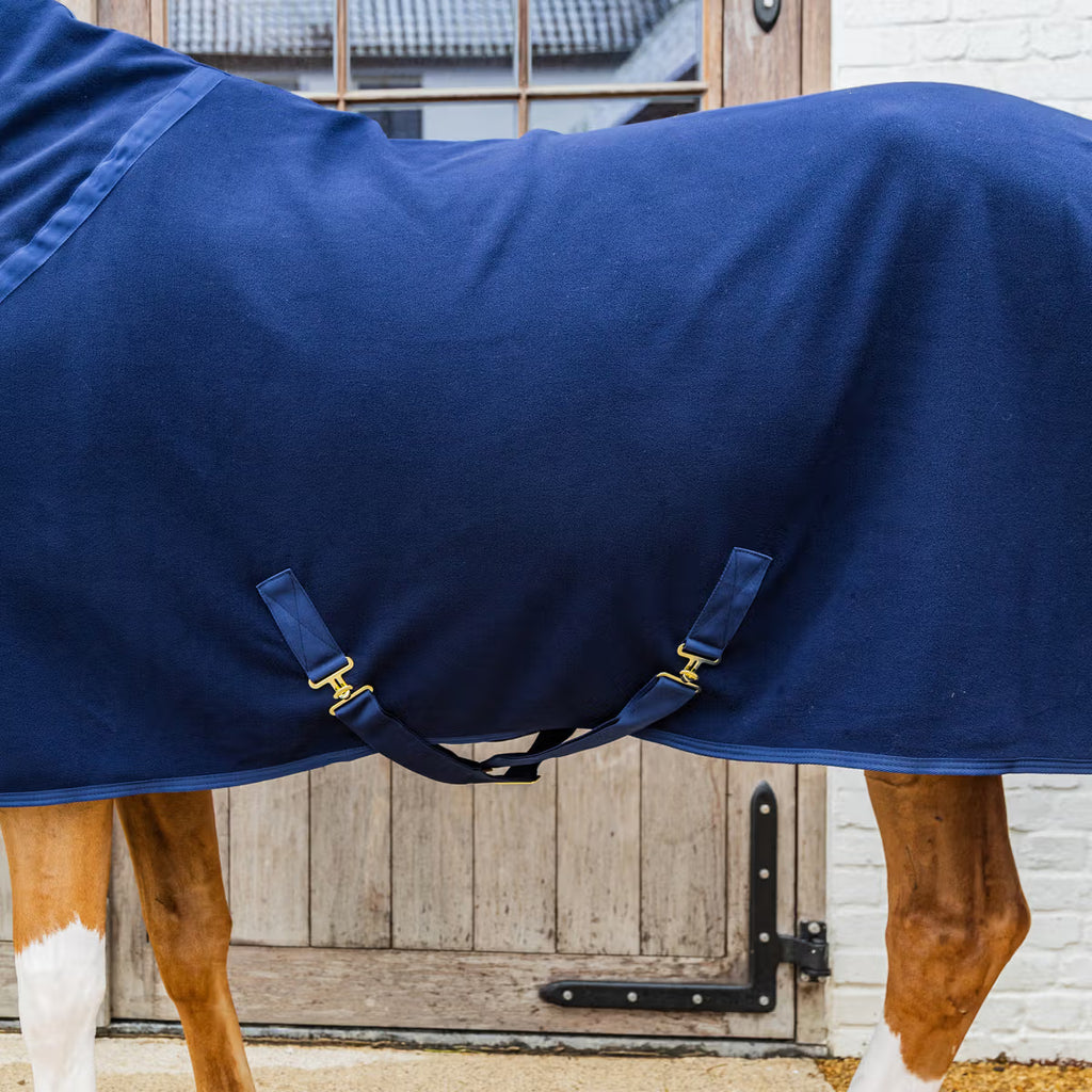 Kentucky Fleece Decke mit Hals