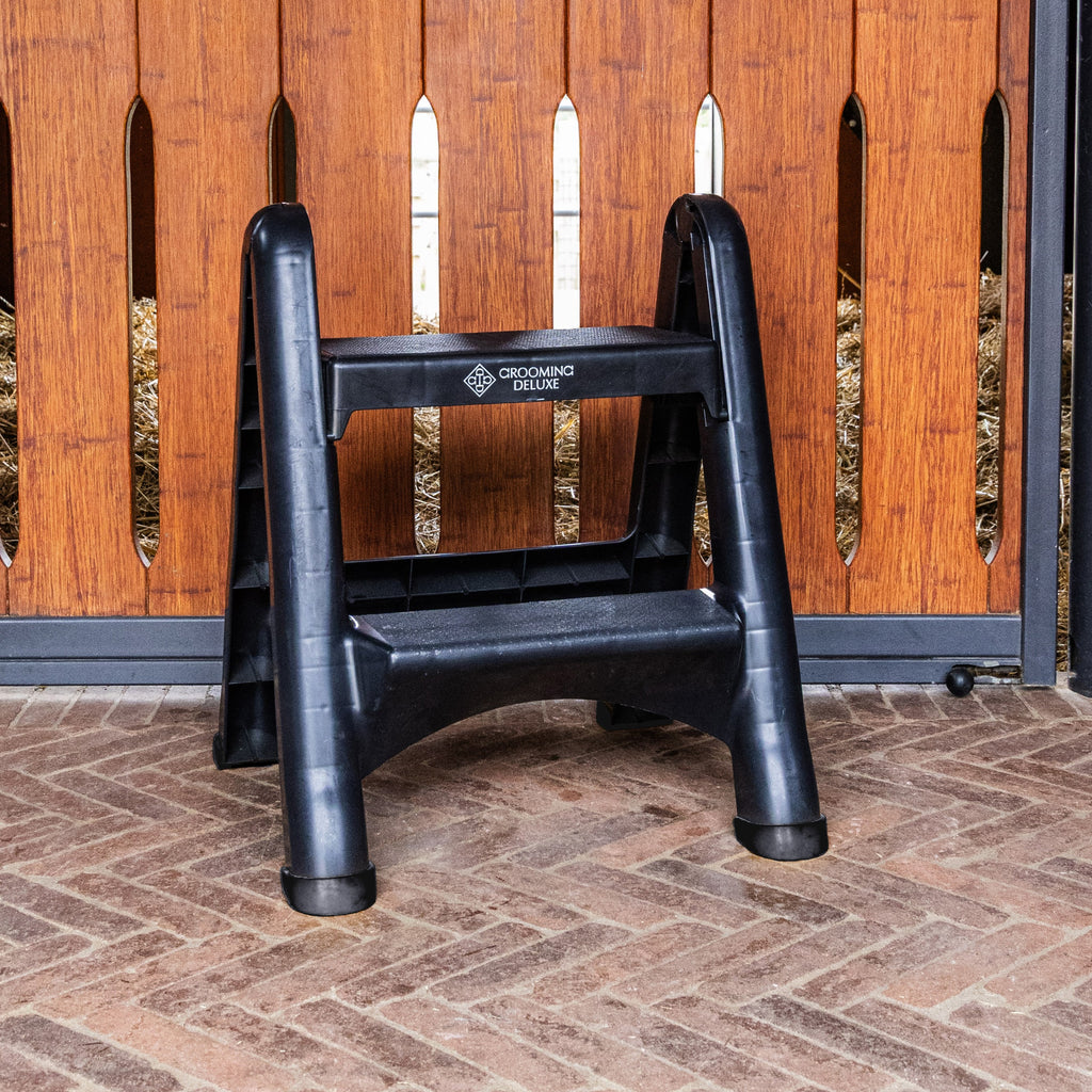 Grooming Deluxe Step Foldable