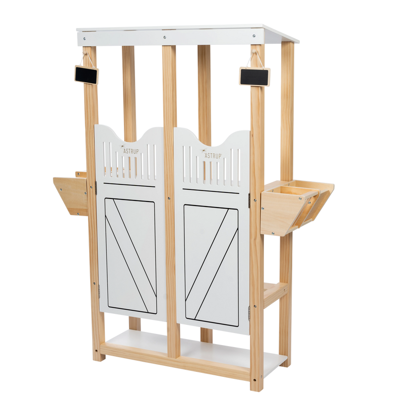 Par Astrup Stable – Pour Chevaux-Bâtons