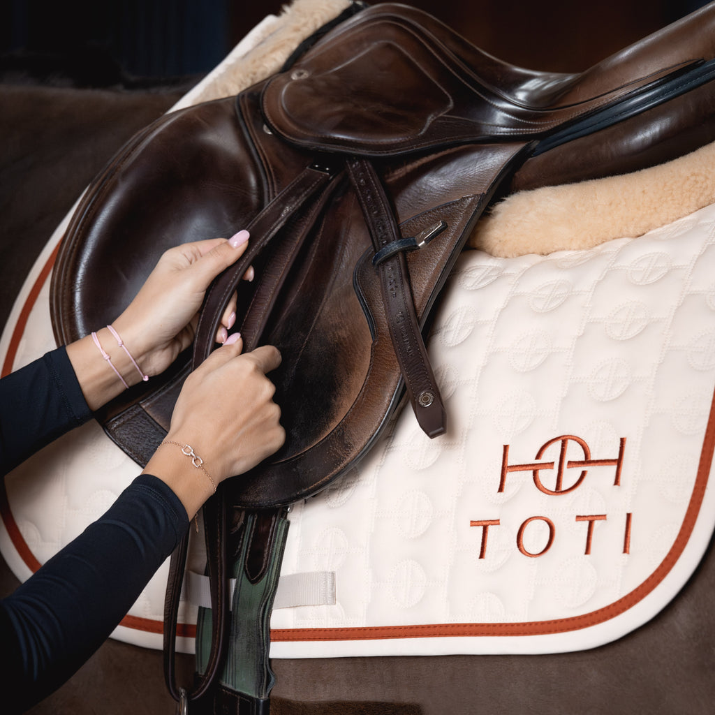 TOTI Equestrian Schabracke & Earnet - Springen