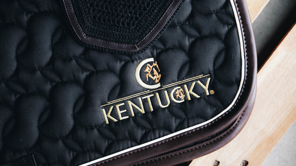 Kentucky Tapis de selle avec logo - Saut d'obstacles