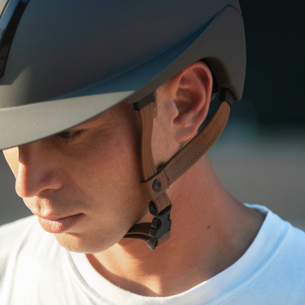 Kask Nemesi Wide Peak - Light Brown Chinstrap