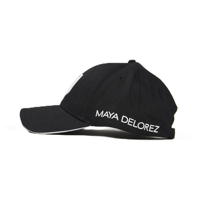 Maya Delorez Pet