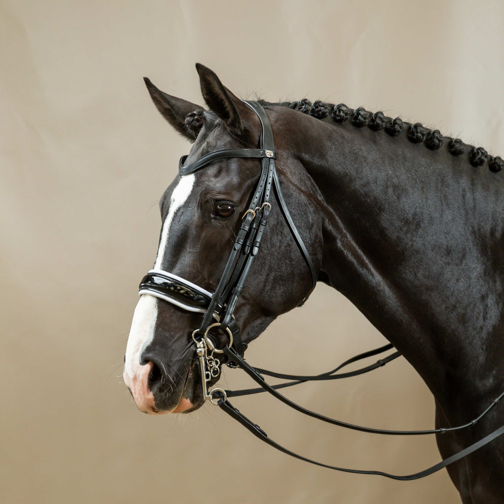Dy'on S&T Hoofdstel Aansnoerneusriem Wit Onderlegd - Lak L - Wbd