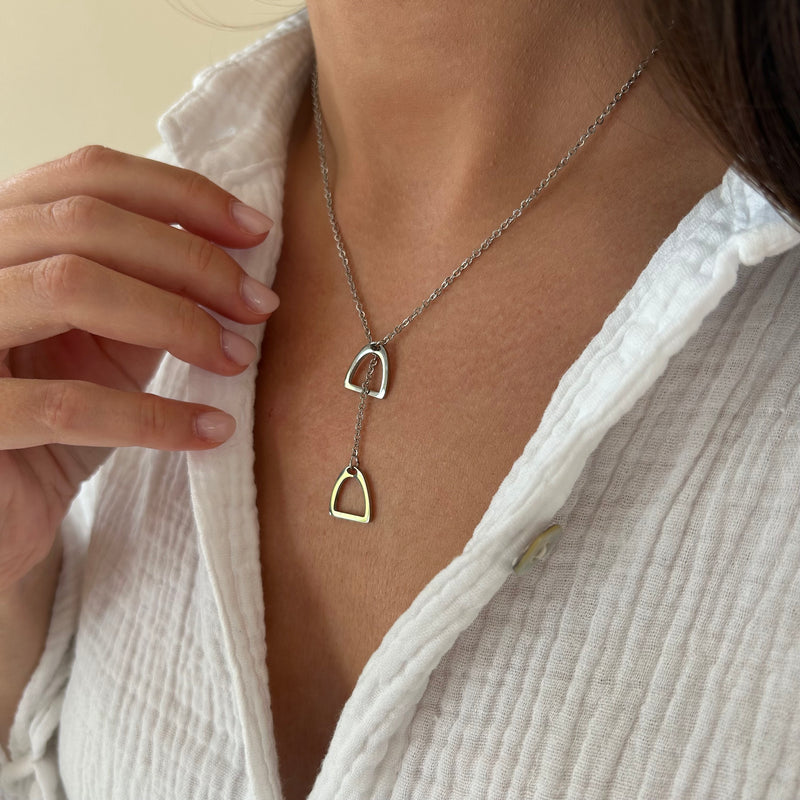 Equestrian Shop Necklace Olaff