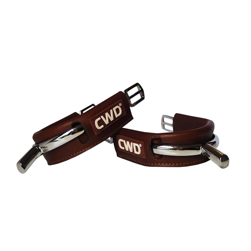 Cache-éperons en cuir CWD