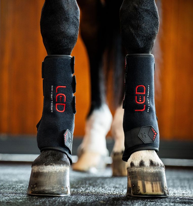 Horseware Led Red Light Therapy Leg Wrap