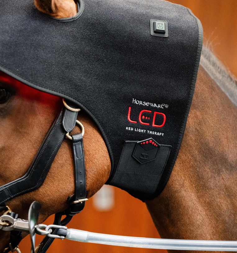Horseware Led Red Light Therapy Poll Cap